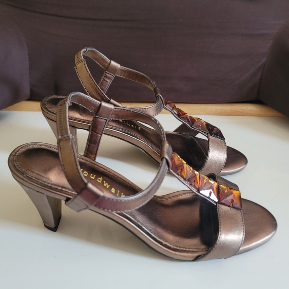 EUC Cloudwalkers Open Toe Slingback Heels Size 8W - Picture 3 of 11